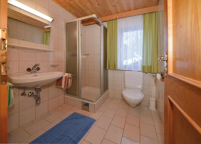 ゲストハウス Lukas